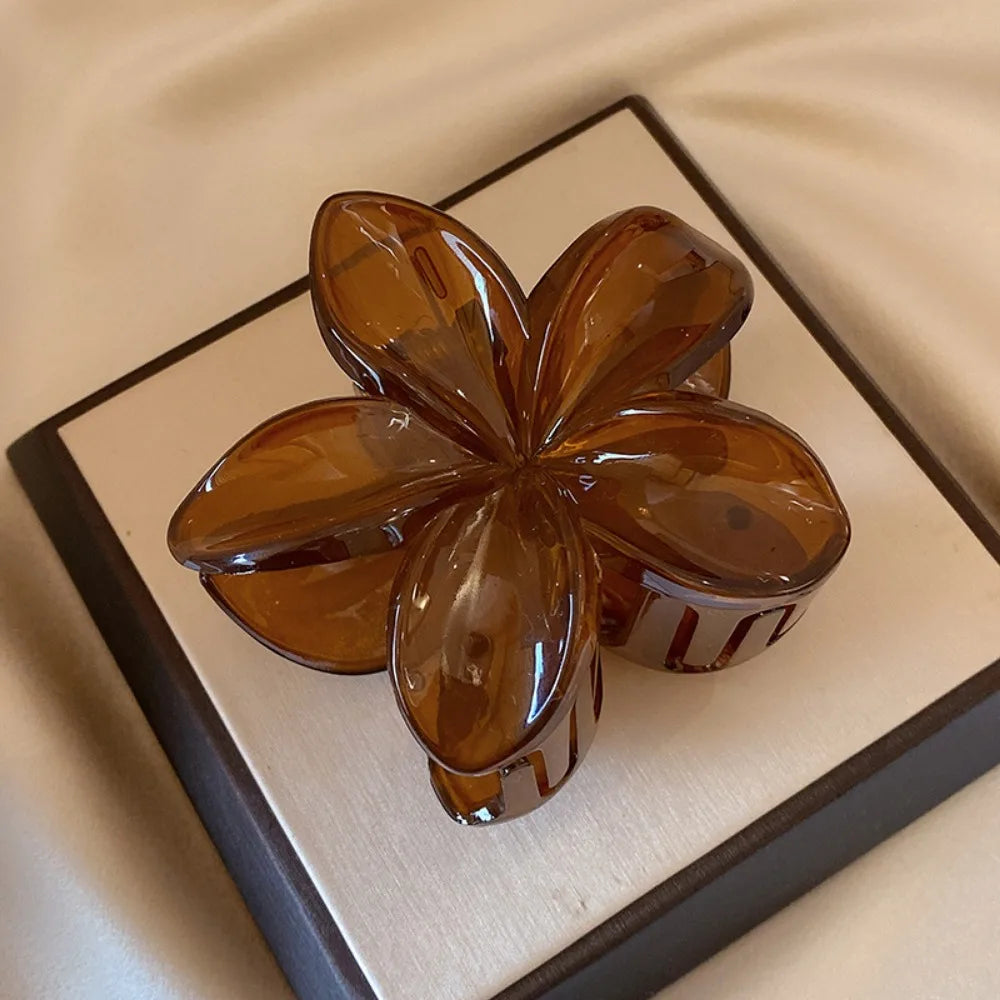 Grande pince à cheveux fleur effet sirène – 8 cm – Léger et tendance