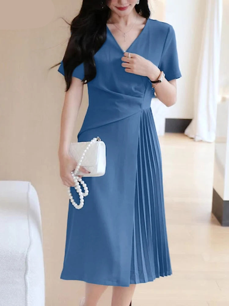 Robe midi plissée unie – Élégante robe d'été à col V pour femme