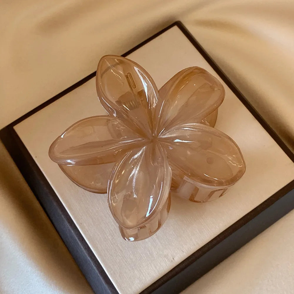 Grande pince à cheveux fleur effet sirène – 8 cm – Léger et tendance