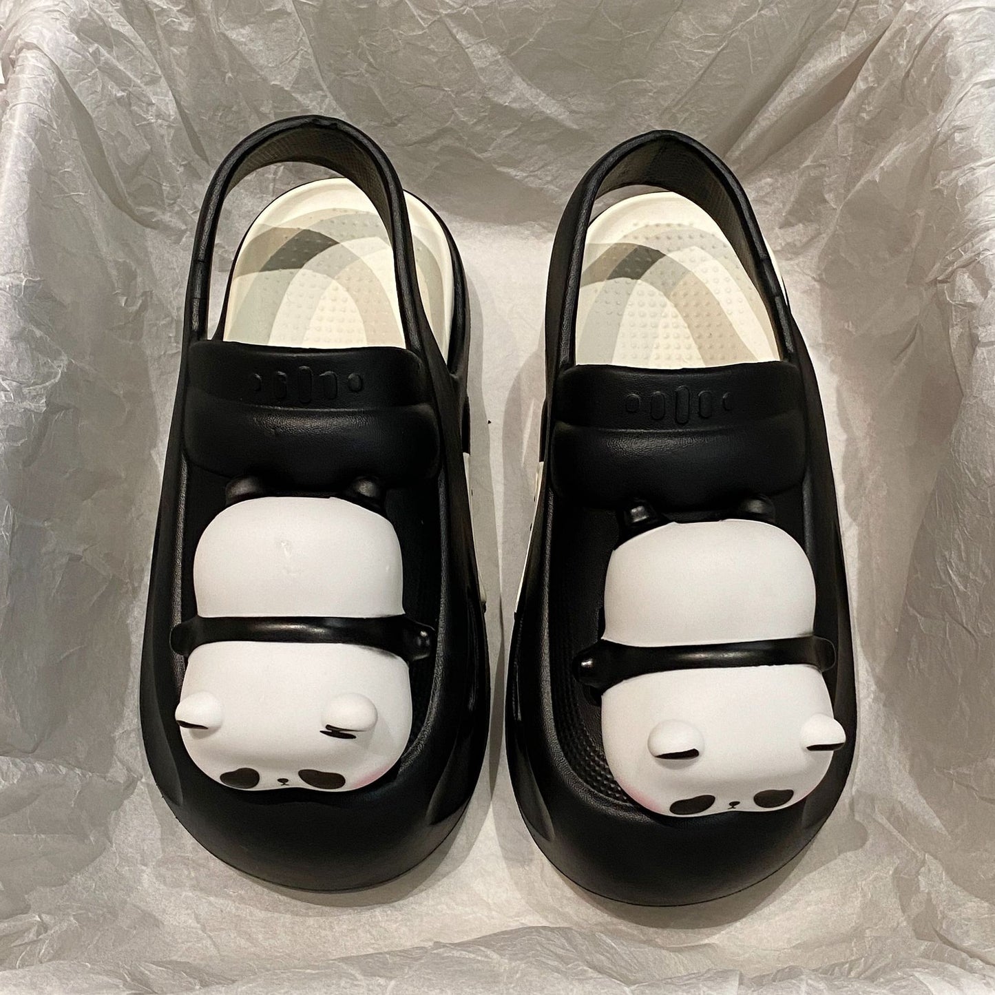 Pantoufles mignonnes 2025 avec lampe panda, sandales d'été femme, chaussures légères et amusantes