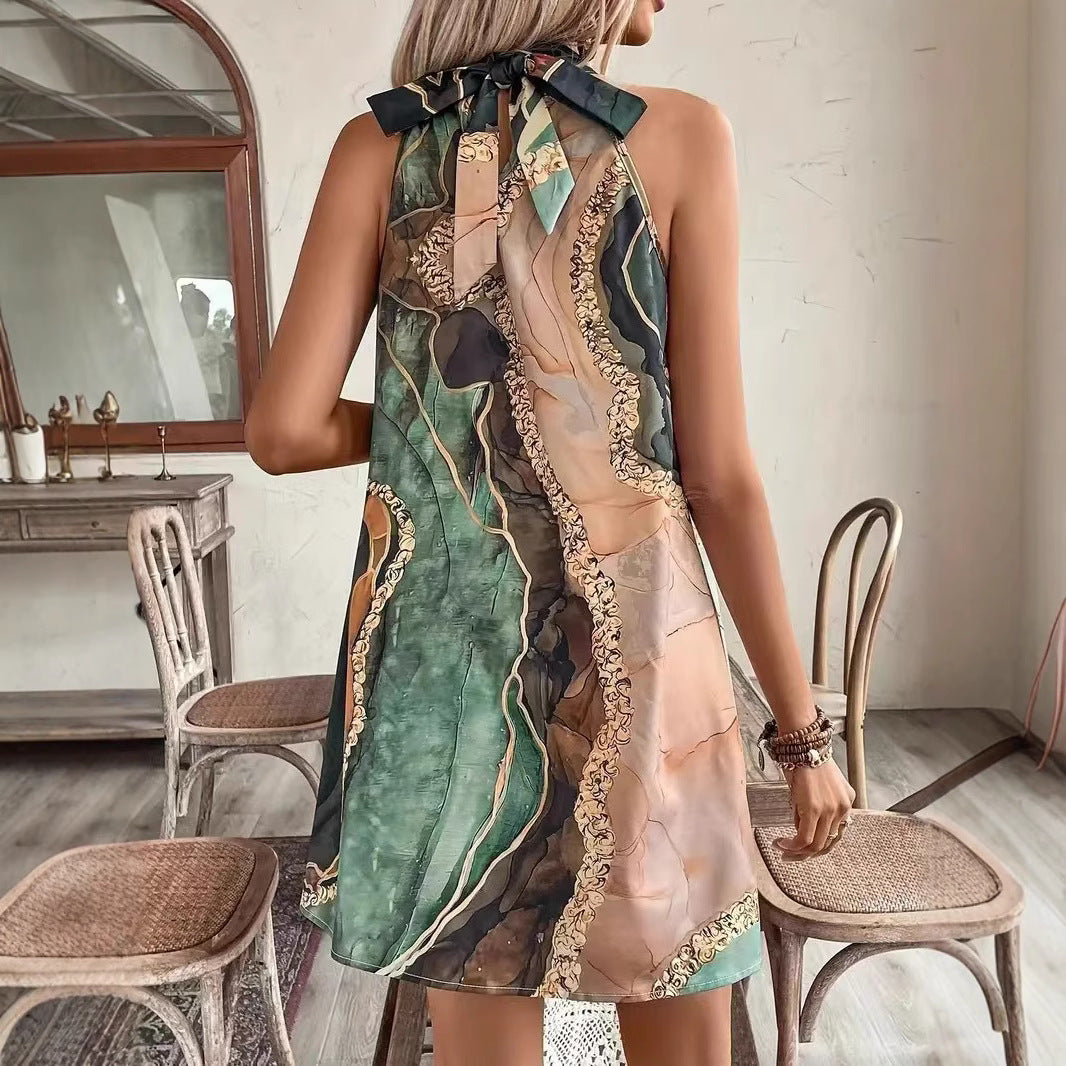 Robe Mini Ajustée Sans Manches, Col Rond, Imprimé Rayé – Design Sexy