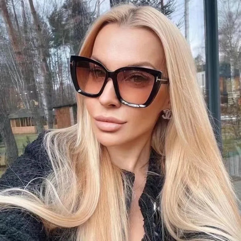 Lunettes de soleil œil-de-chat pour femme – Design de marque, style vintage 2024, haute qualité, monture large, tendance et élégante."