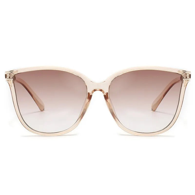 Lunettes de soleil vintage œil-de-chat pour femme – Design créateur rétro avec verres miroir, accessoire mode idéal pour la conduite.